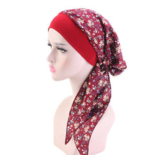 Load image into Gallery viewer, Printed Flowers Turban