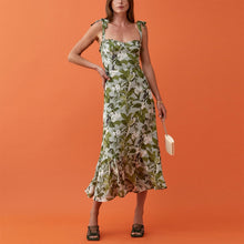 Load image into Gallery viewer, Vintage Strap Tie Ruffle Dress