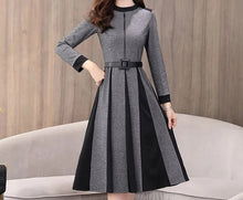 Load image into Gallery viewer, Plaid Spliced Hem Pleated Dress