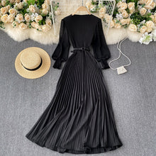 Load image into Gallery viewer, Vintage Puff Sleeve Maxi Dress
