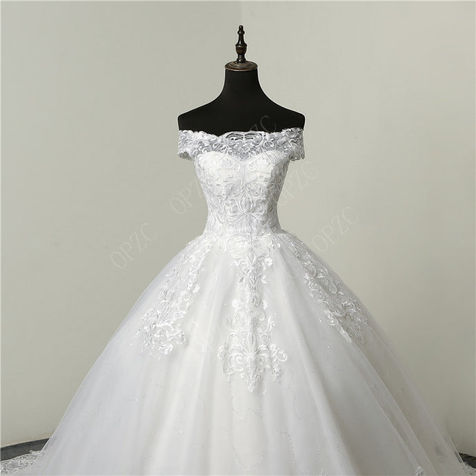 Luxury Lace Applique Wedding Dress